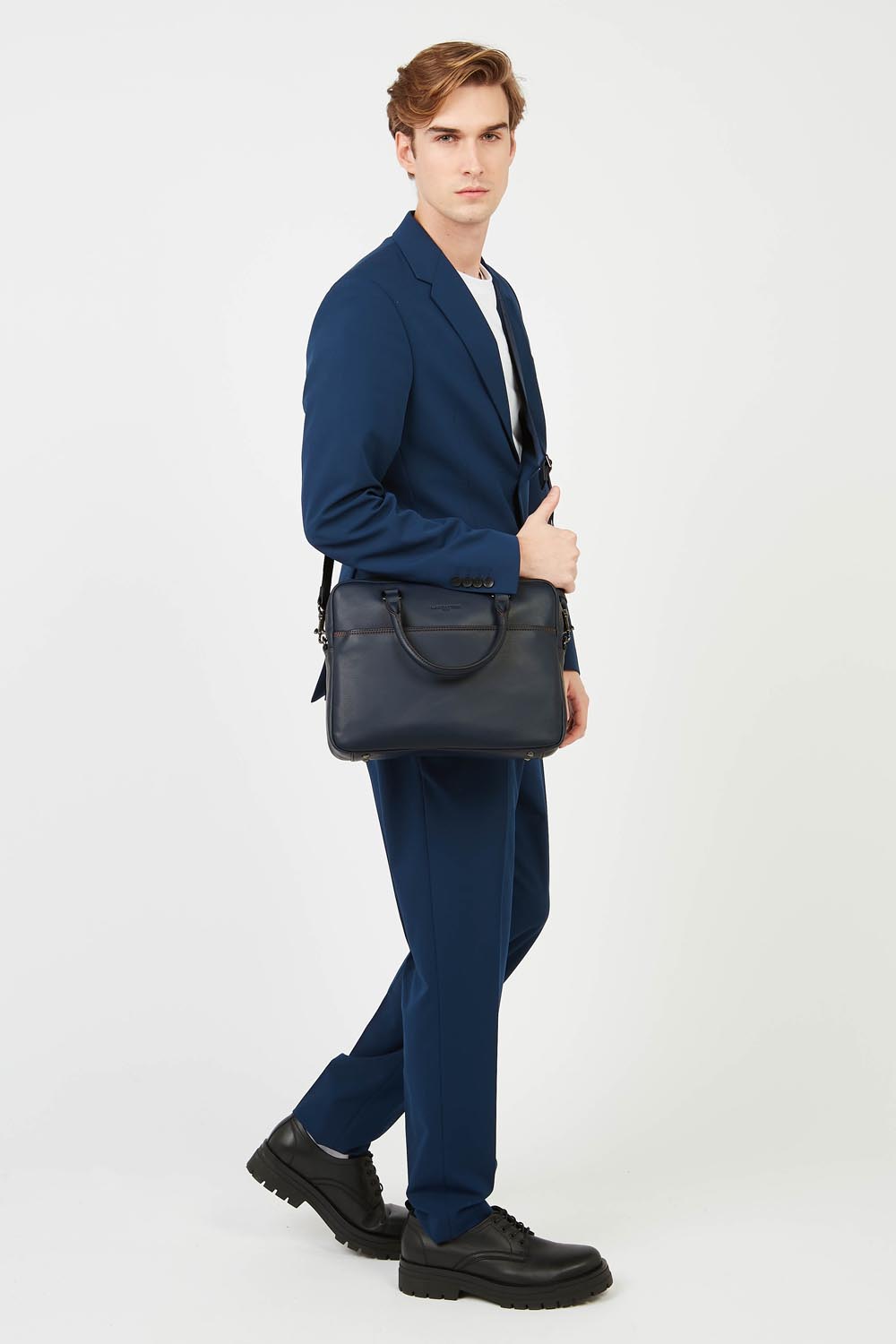 m portfolio document holder bag - soft vintage homme #couleur_bleu-fonc-camel