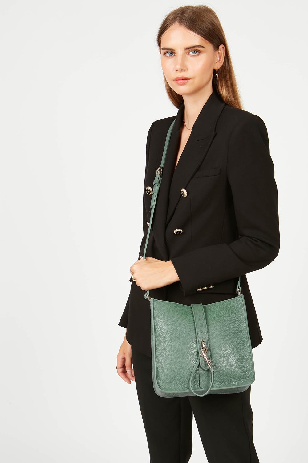 m crossbody bag - foulonné double hook #couleur_vert-fort-in-or